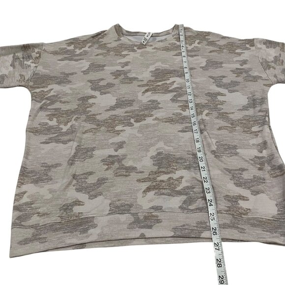 Athleta Pure Luxe Camo Printed Sweatshirt Size‎ M - Picture 5 of 5